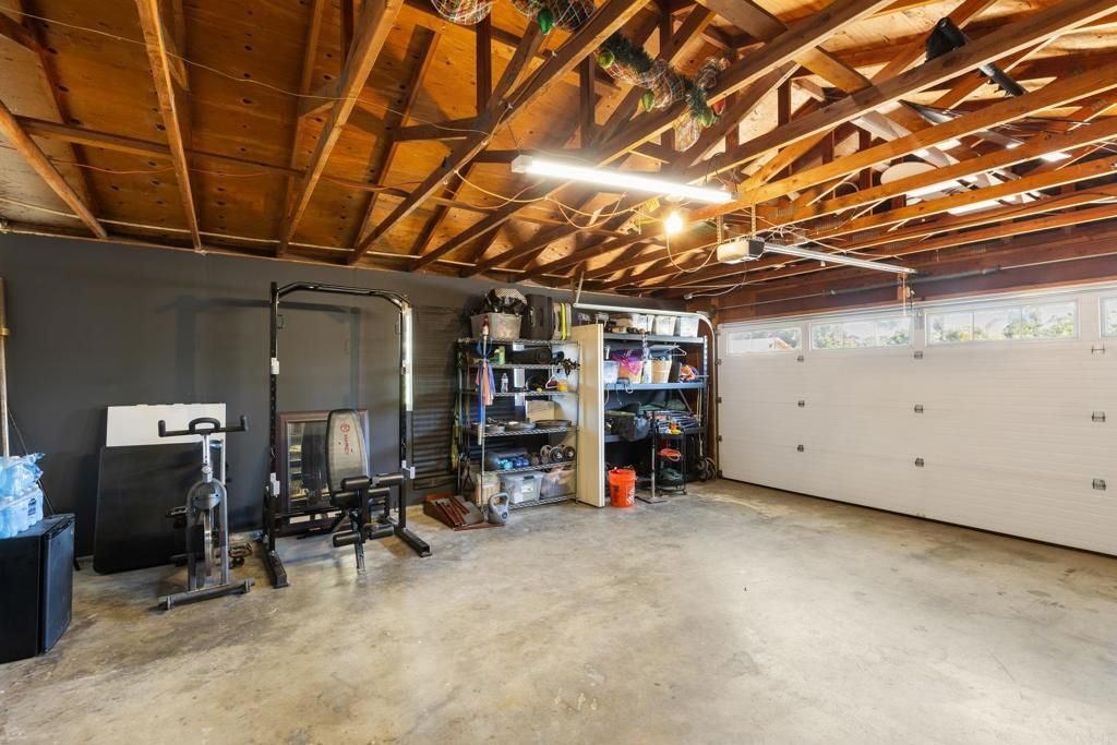 Image 14 of property listing at 2150 Beartrap Place, Escondido, CA 92027