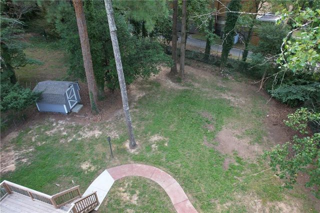 3278 Amhurst Drive NW, Atlanta, GA 30318