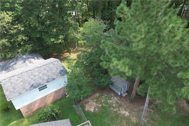 3278 Amhurst Drive NW, Atlanta, GA 30318