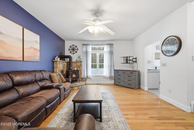 368 Wood Street, Little Egg Harbor, NJ 08087