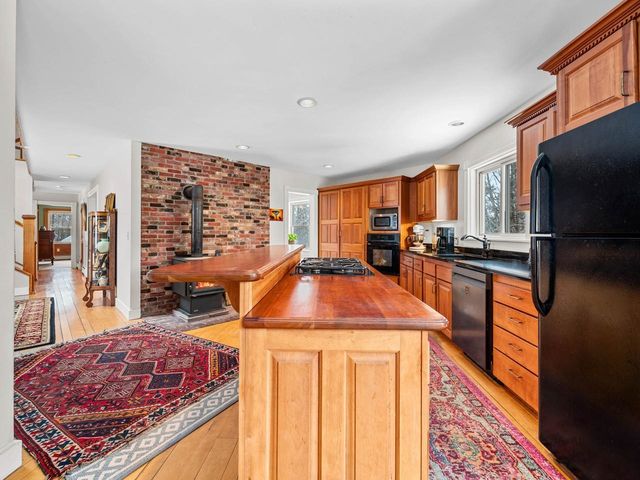 104 Ledgewood Terrace, Montpelier, VT 05602