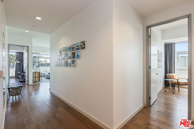 3111 Via Dolce 404, Marina Del Rey, CA 90292
