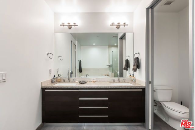 3111 Via Dolce 404, Marina Del Rey, CA 90292