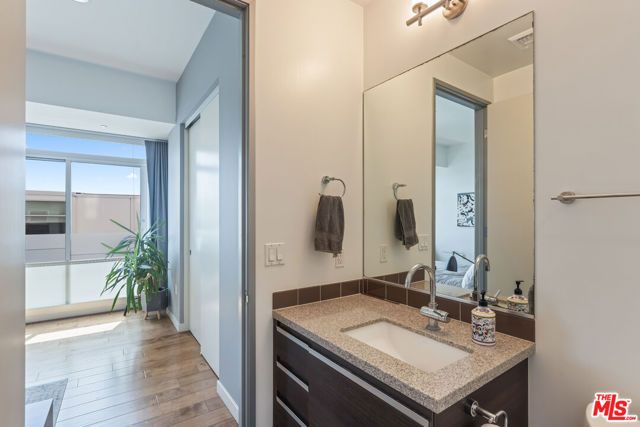 3111 Via Dolce 404, Marina Del Rey, CA 90292