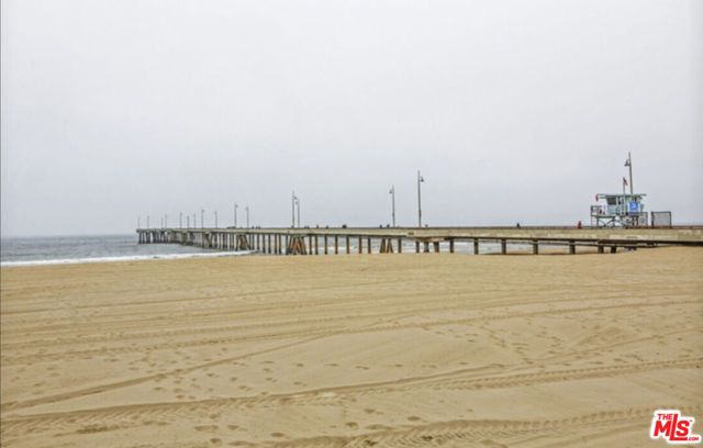 3111 Via Dolce 404, Marina Del Rey, CA 90292