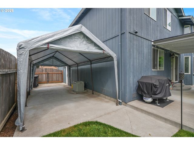 1405 Ne 14TH Pl, Canby, OR 97013