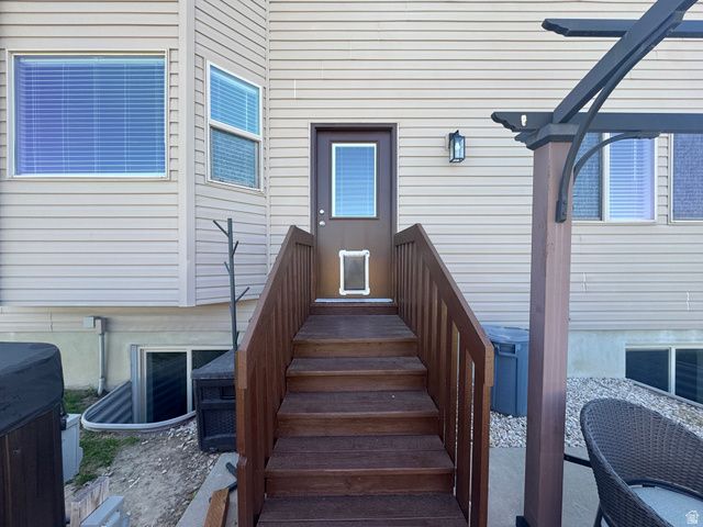 5577 S 4650 W, Hooper, UT 84315