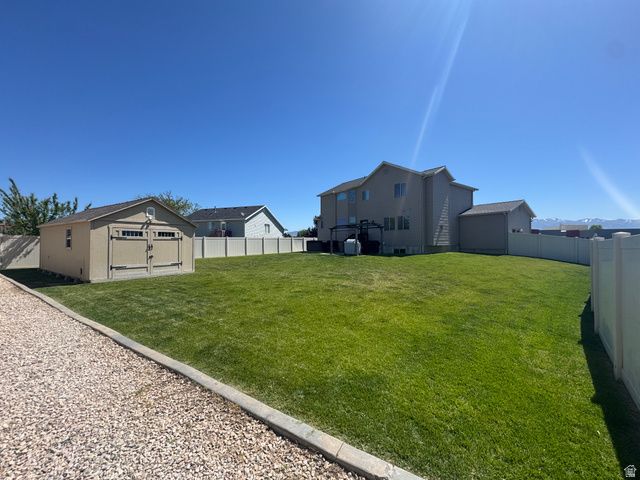 5577 S 4650 W, Hooper, UT 84315