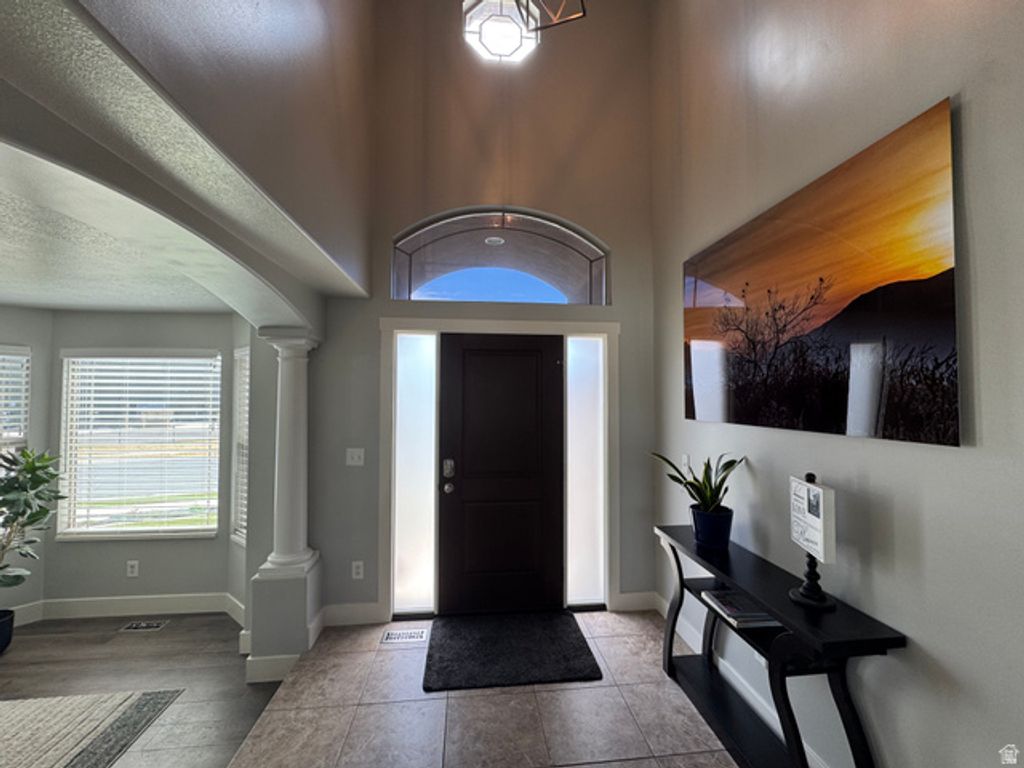 Image 18 of property listing at 5577 S 4650 W, Hooper, UT 84315
