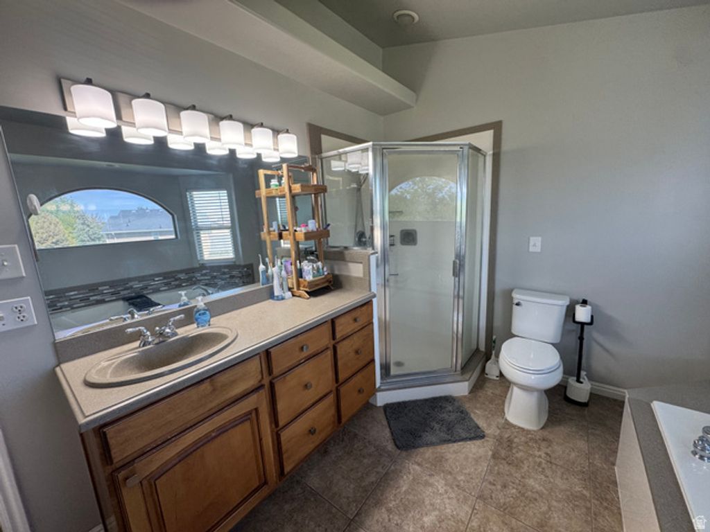 Image 43 of property listing at 5577 S 4650 W, Hooper, UT 84315