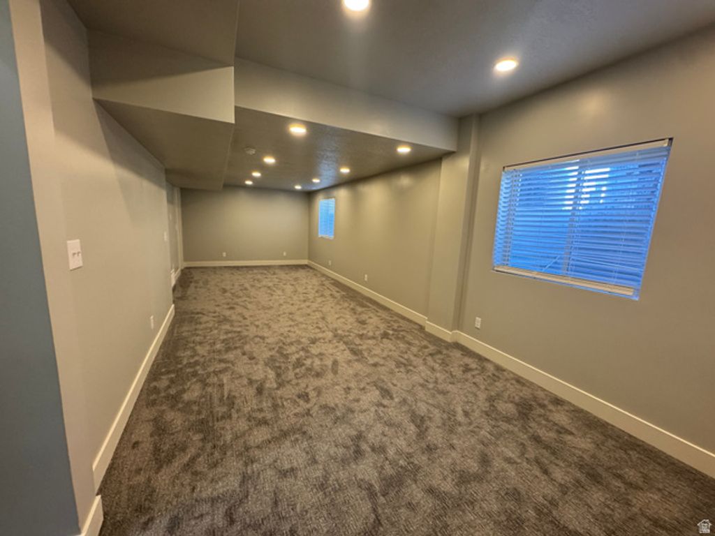 Image 52 of property listing at 5577 S 4650 W, Hooper, UT 84315