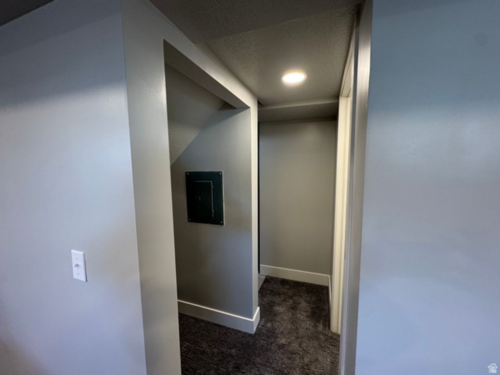 Image 54 of property listing at 5577 S 4650 W, Hooper, UT 84315