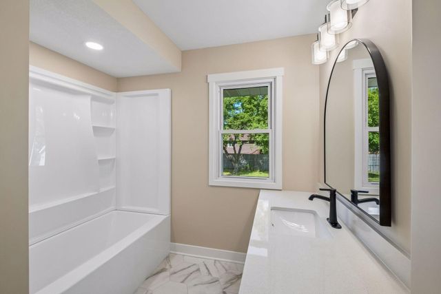 5919 Carlson Street, Shoreview, MN 55126