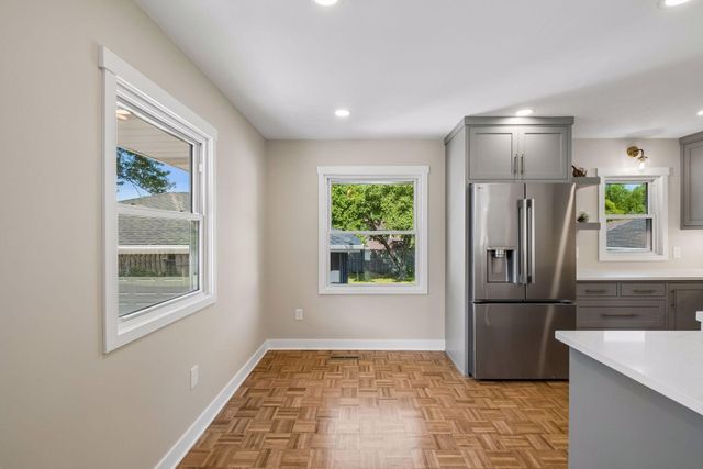 5919 Carlson Street, Shoreview, MN 55126
