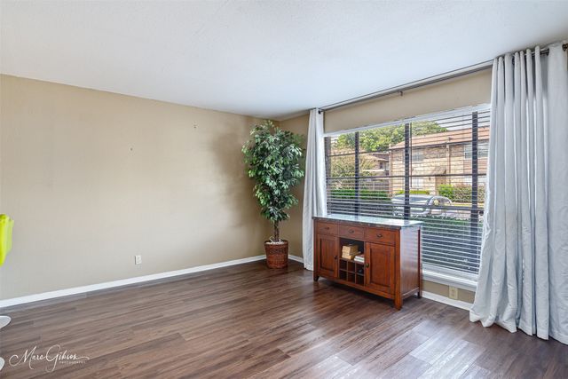 1820 E Kings Highway 42, Shreveport, LA 71105