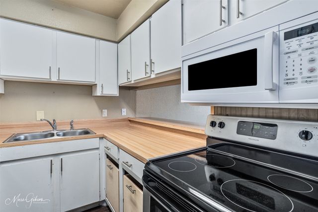 1820 E Kings Highway 42, Shreveport, LA 71105