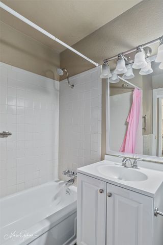 1820 E Kings Highway 42, Shreveport, LA 71105