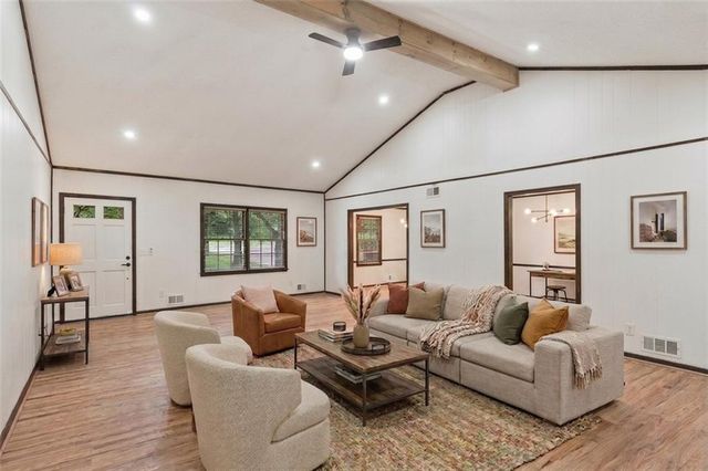 4579 Tudor Castle Drive, Decatur, GA 30035