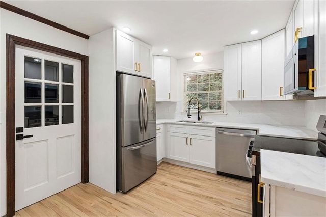4579 Tudor Castle Drive, Decatur, GA 30035