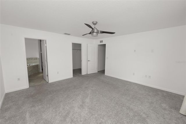 215 CHICAGO AVENUE W, Haines City, FL 33844