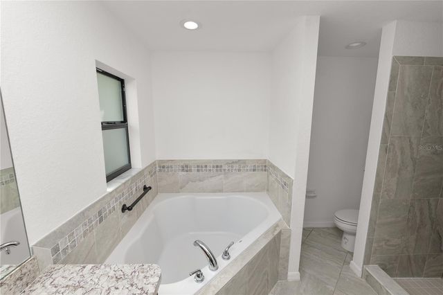 215 CHICAGO AVENUE W, Haines City, FL 33844