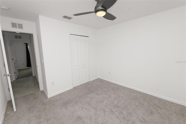 215 CHICAGO AVENUE W, Haines City, FL 33844