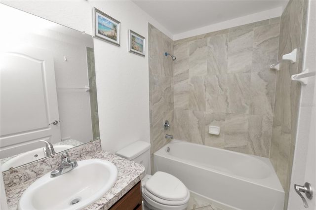 215 CHICAGO AVENUE W, Haines City, FL 33844