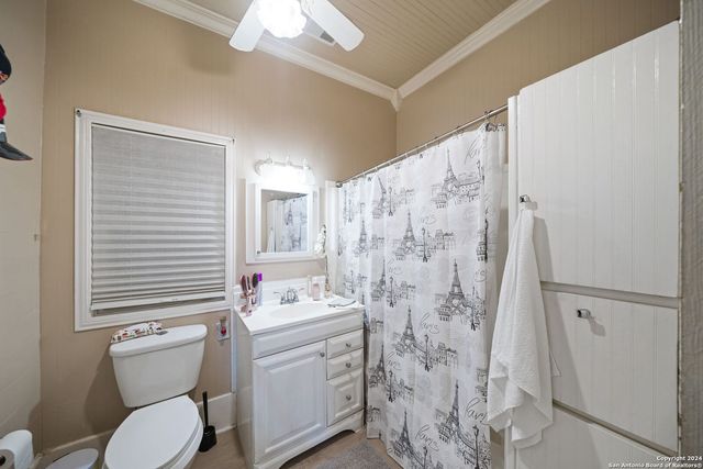 1206 HAECKERVILLE RD, Cibolo, TX 78108