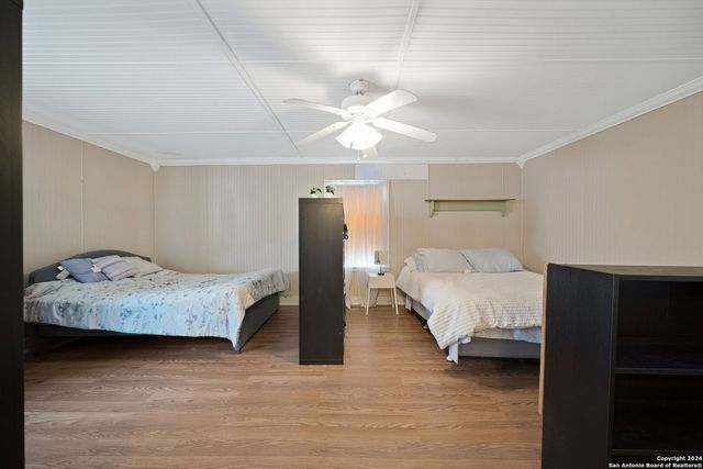 1206 HAECKERVILLE RD, Cibolo, TX 78108