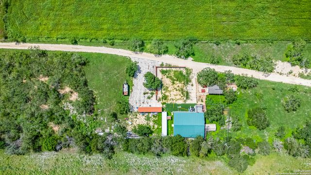 1206 HAECKERVILLE RD, Cibolo, TX 78108