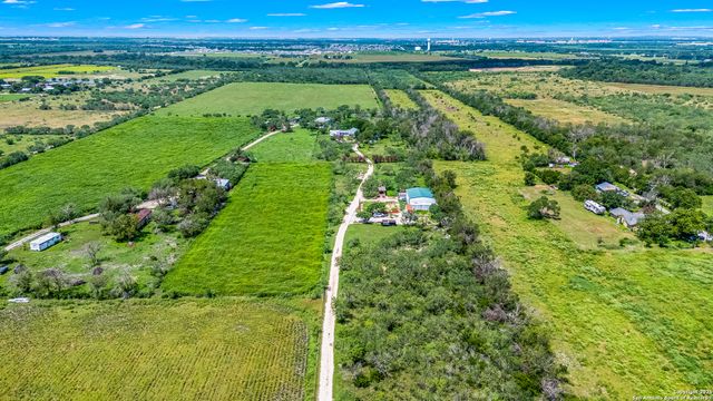 1206 HAECKERVILLE RD, Cibolo, TX 78108