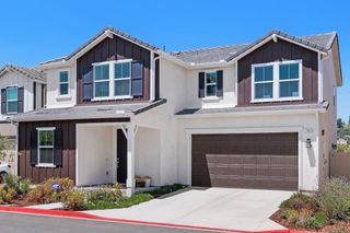 741 Kingbird Loop, Oceanside, CA 92058