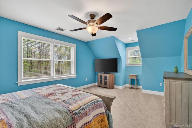 31 Roe Road, Bloomingburg, NY 12721