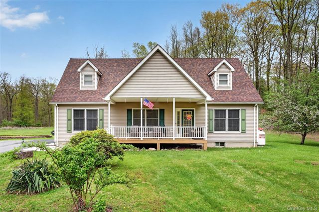 31 Roe Road, Bloomingburg, NY 12721