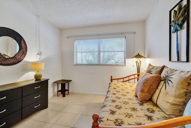 2000 S FEDERAL Highway 307, Boynton Beach, FL 33435