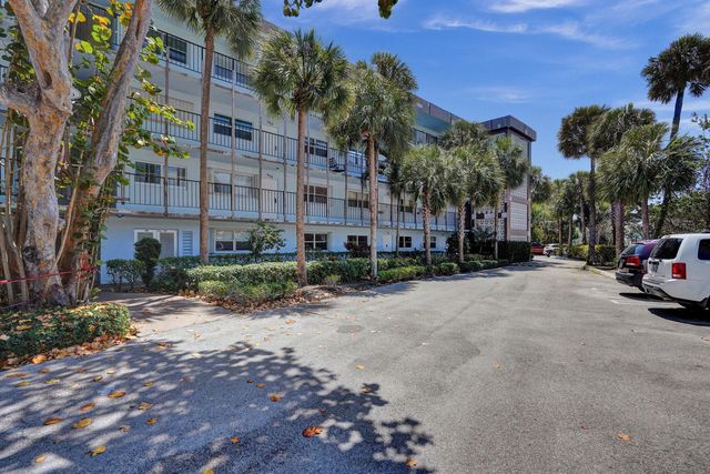 2000 S FEDERAL Highway 307, Boynton Beach, FL 33435