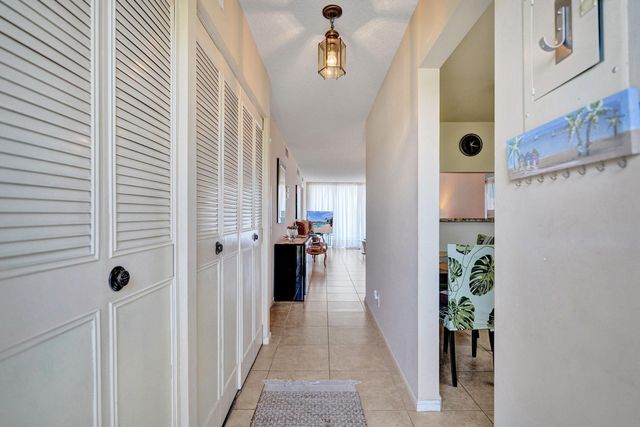 2000 S FEDERAL Highway 307, Boynton Beach, FL 33435