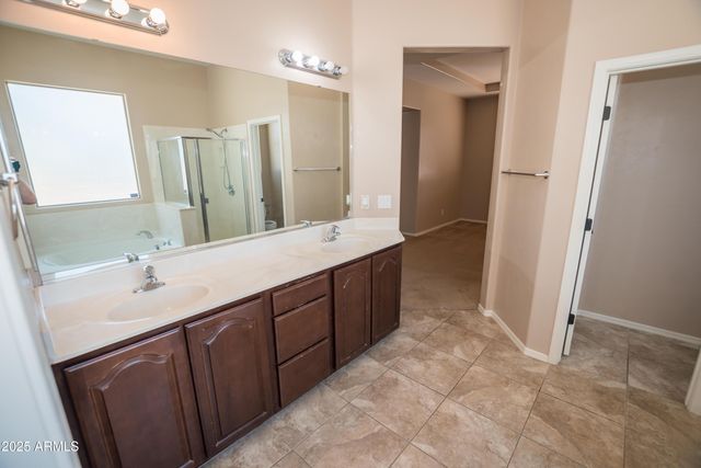 1804 PRAIRIE GRASS Drive, Sierra Vista, AZ 85635