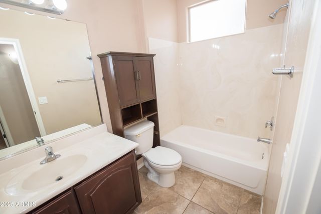 1804 PRAIRIE GRASS Drive, Sierra Vista, AZ 85635