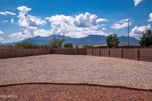 1804 PRAIRIE GRASS Drive, Sierra Vista, AZ 85635