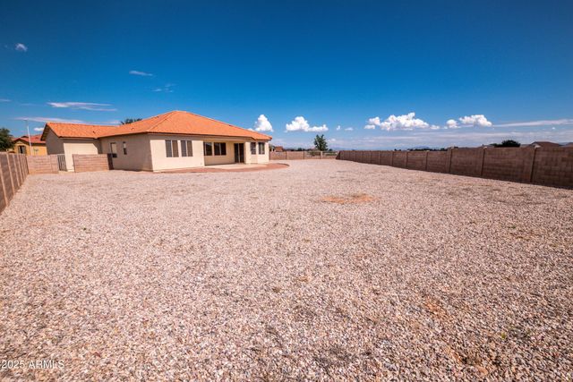 1804 PRAIRIE GRASS Drive, Sierra Vista, AZ 85635