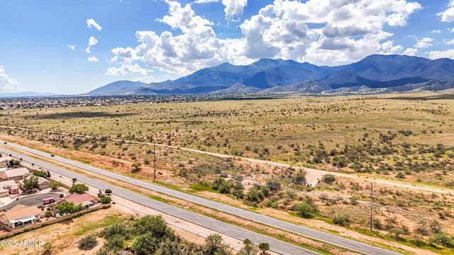 1804 PRAIRIE GRASS Drive, Sierra Vista, AZ 85635