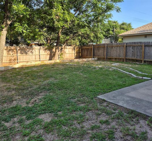 1139 Emmitt RUN, Austin, TX 78721