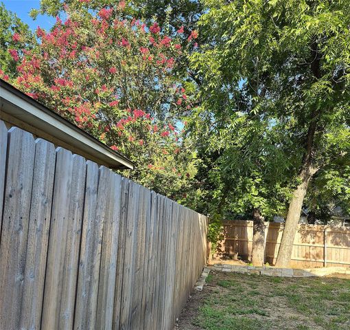 1139 Emmitt RUN, Austin, TX 78721