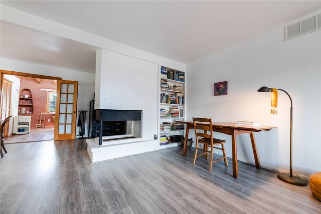 1707 Callejon Zenaida, Santa Fe, NM 87501