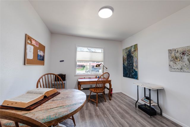 1707 Callejon Zenaida, Santa Fe, NM 87501