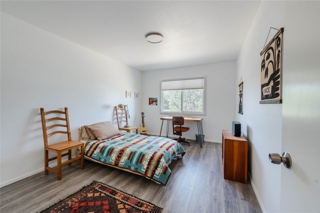 1707 Callejon Zenaida, Santa Fe, NM 87501