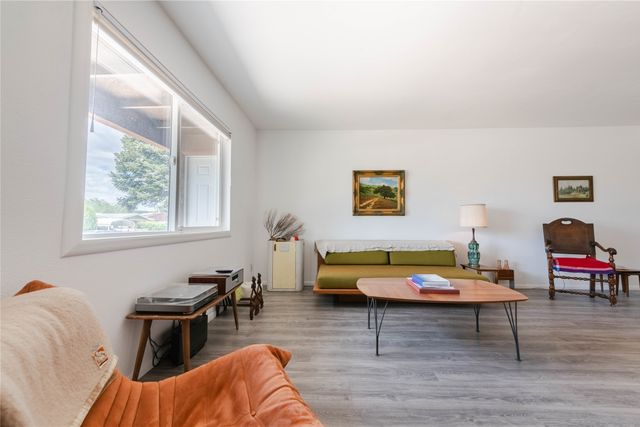 1707 Callejon Zenaida, Santa Fe, NM 87501