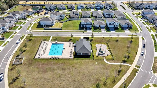 12264 HILLTOP FARMS DRIVE, Dade City, FL 33525