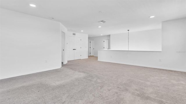 12264 HILLTOP FARMS DRIVE, Dade City, FL 33525